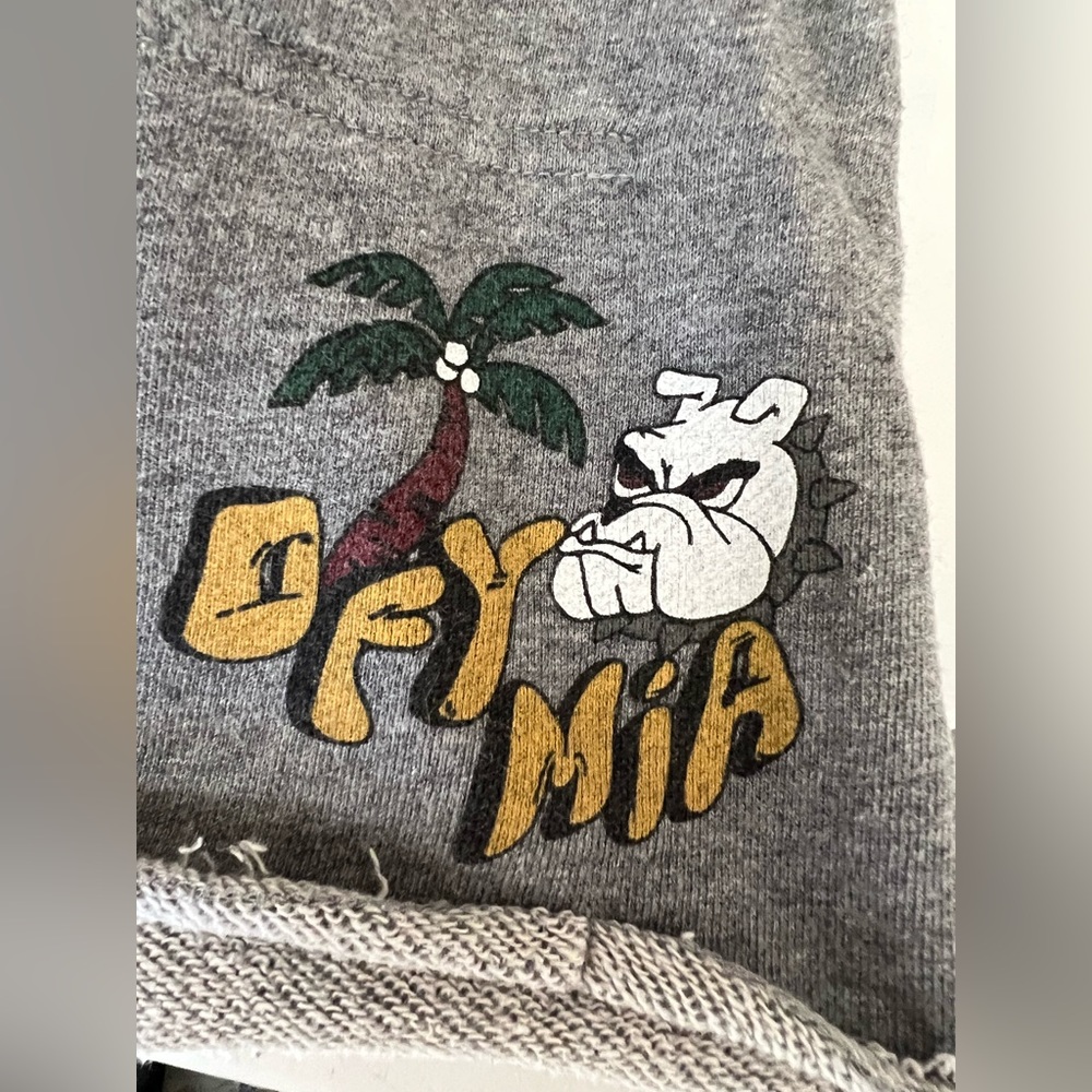 OFY palm tree bulldog shorts - Picture 2 of 4